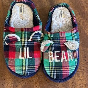 Dearfoams Cozy Plaid Slippers